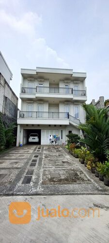 Townhouse Mewah 2.310 m² SHM di Limo Depok – Lokasi Strategis, Dekat 3 Akses Tol (TSI/16151)