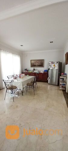 Townhouse Mewah 2.310 m² SHM di Limo Depok – Lokasi Strategis, Dekat 3 Akses Tol (TSI/16151)