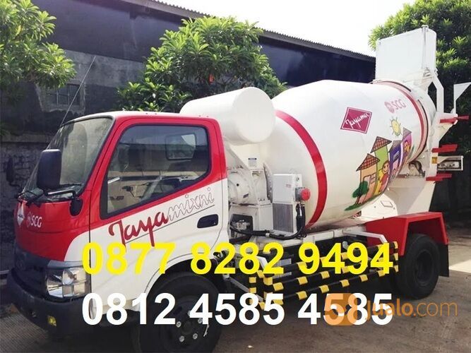 Harga Hino Dutro 136 HDX Truk Mini Mixer Molen 3 Kubik Truk Cor Beton 3 Kubik Concrete Mixer Truck