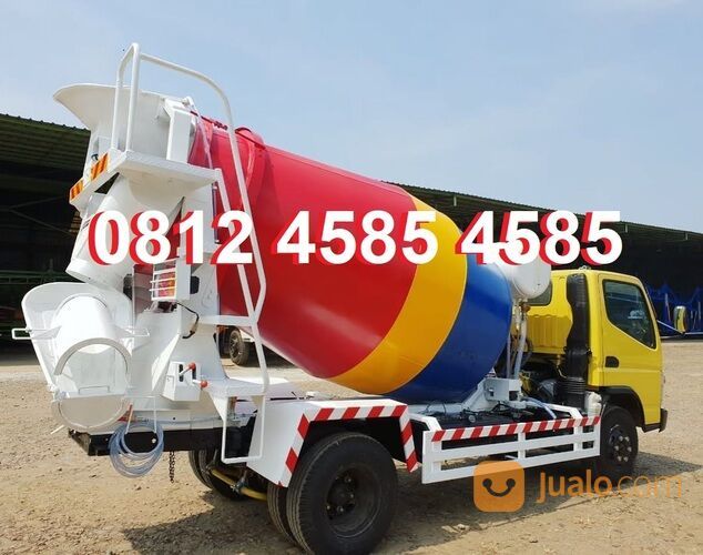 Karoseri Gentong Truk Mixer 3 Kubik Mobil Cor Molen 3 Kubik Concrete Mixer Truck 3 Kubik