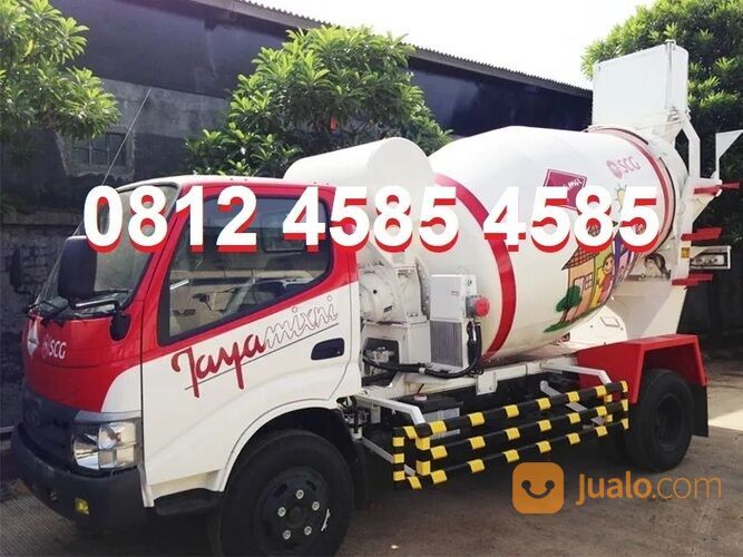 Karoseri Gentong Truk Mixer 3 Kubik Mobil Cor Molen 3 Kubik Concrete Mixer Truck 3 Kubik