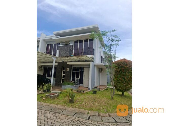 Rumah Hook 2 Lantai di Central Park Galaxi Bekasi AG2032