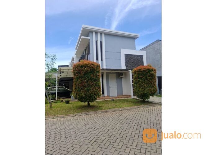 Rumah Hook 2 Lantai di Central Park Galaxi Bekasi AG2032