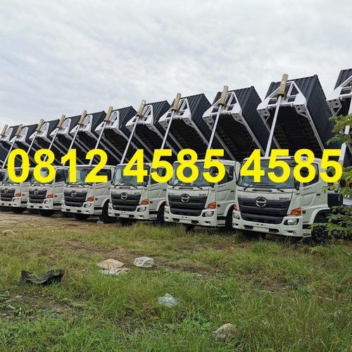 Tractor Head Trailer Tronton Hino 500 FM 340 TH Prime Mover Truck Lowbed Trailer Wingbox Bigmama