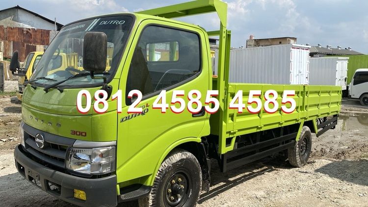 Truk Bak Triway 3 Way Engkel Long Colt Diesel CDE CDD Truk Canter Bak Terbuka Treeway Dropside Long