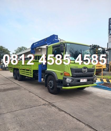 Hino 500 Truck Crane TADANO SANY XCMG 10 Ton Telescopic Truck Mounted Mobile Crane Foco Boom Truck