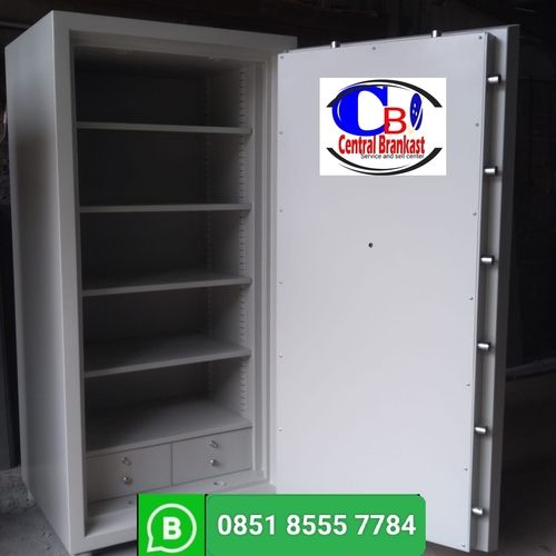 Service Brankas Kota Surakarta 085185557784