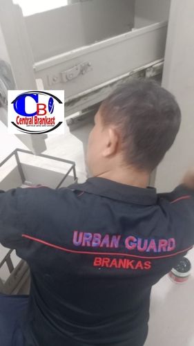 Service Brankas Bantul 085185557784