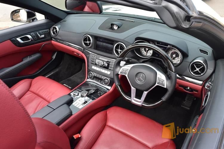 Mercedes Benz SL 350 AMG Warna Putih Tahun 2013