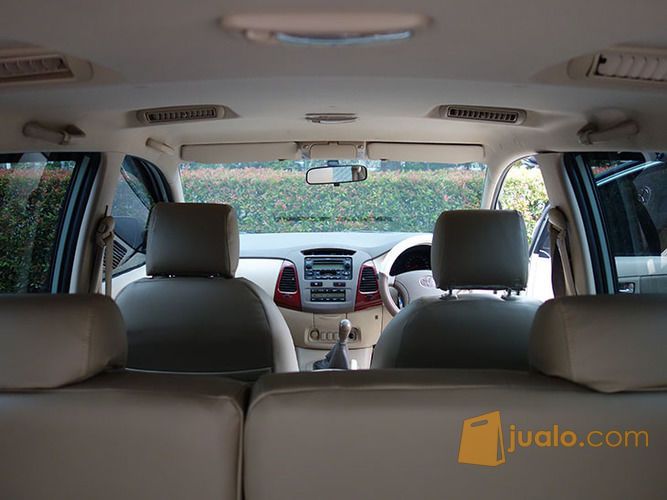 Innova Type V MT 2005 Hijau Metalik