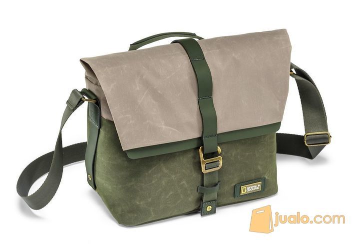 Tas Kamera National Geographic NG RF2350 Rainforest Shoulder Bag