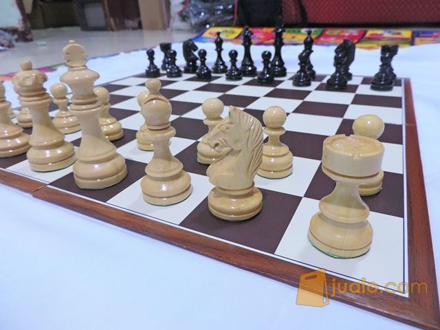 Papan Catur Lipat Kayu Standar Turnamen-Komplit Set