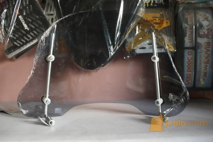 WINDSHIELD VISOR UNIVERSAL BEBEK MATIC FINO SCOOPY MIO VARIO 150