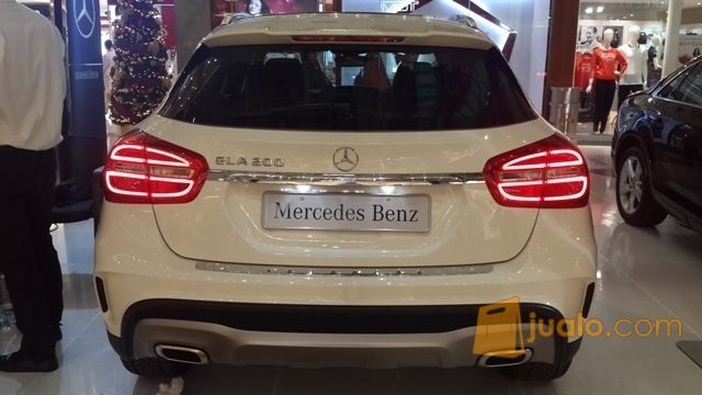Mercedes-Benz GLA 200 AMG 2016 Harga Menarik Ready Stock