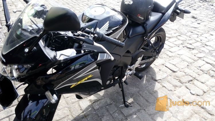 Honda CBR 150 R Thailand Tahun 2013 Istimewa