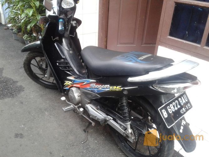 suzuki shogun R 125 th.2004