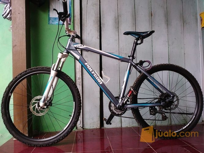 Polygon Xtrada 5.0 hidrolis