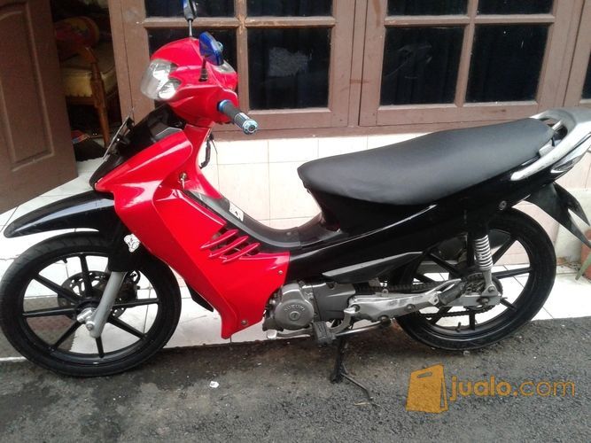 suzuki shogun R 125 th.2005