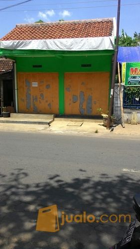 kios sederhana di nusukan