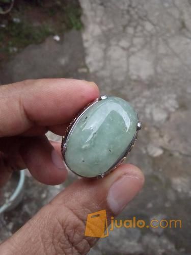 Batu Zamrud Cikotok (langka)