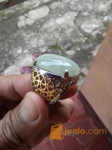 Batu Zamrud Cikotok (langka)