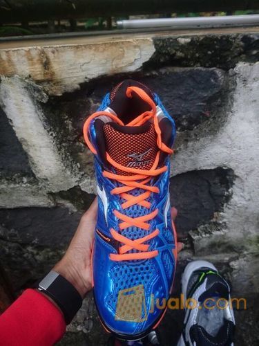 Sepatu Voli Mizuno Wave Tornado 9 Mid Premium Quality