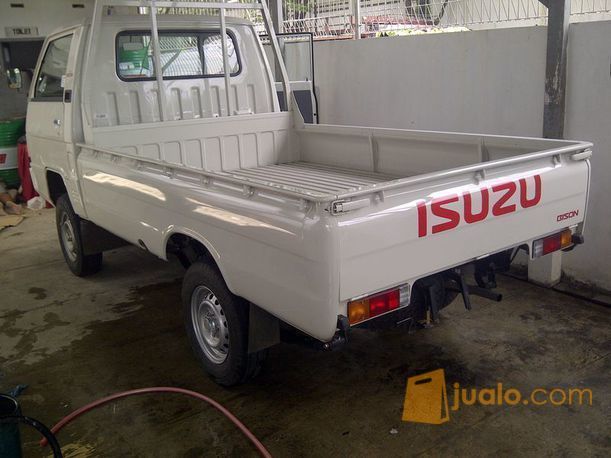 Isuzu Bison Pick Up FD Tahun 2017 ( White )