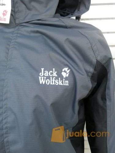 Jaket Gunung Outdoor Waterproof Jack Wolfskin silver-black