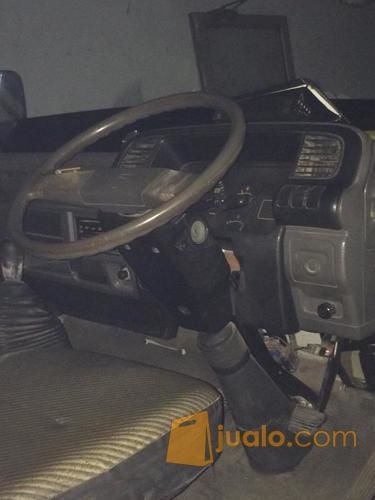 Isuzu ELF NHR 55 thn 2005