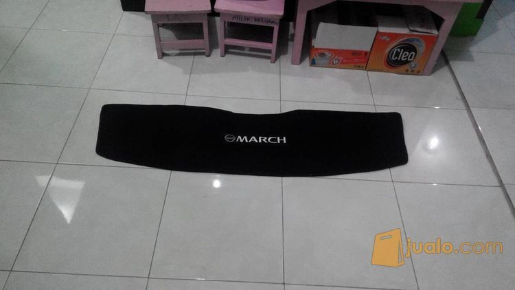 Cover Dashboard Nissan March