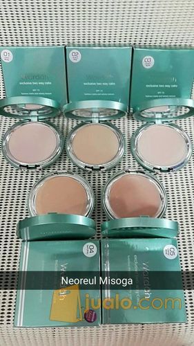 Wardah Exclusive Two Way Cake Refill Twc Bedak Padat