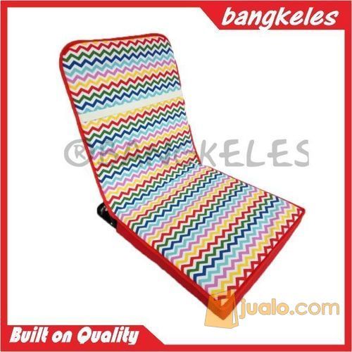 Kursi lipat lantai [DILENGKAPI KARET PELINDUNG LANTAI]