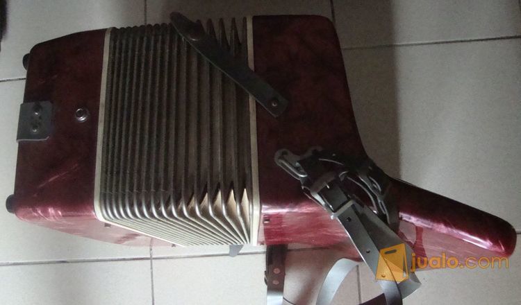 Akordeon-Accordion 12 Bass Yamaha. Vintage Antik Made in Japan