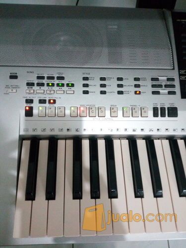 Keyboard Yamaha PSR900 Mulus Normal