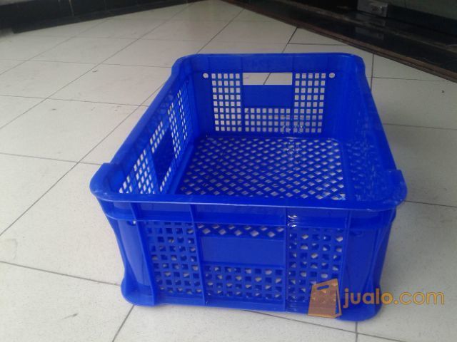 keranjang plastik wadah industri