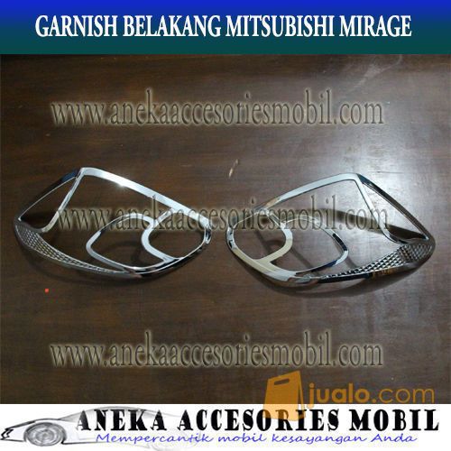 Garnish Lampu Belakang/Rear Lamp Garnish Mobil Mitsubishi Mirage