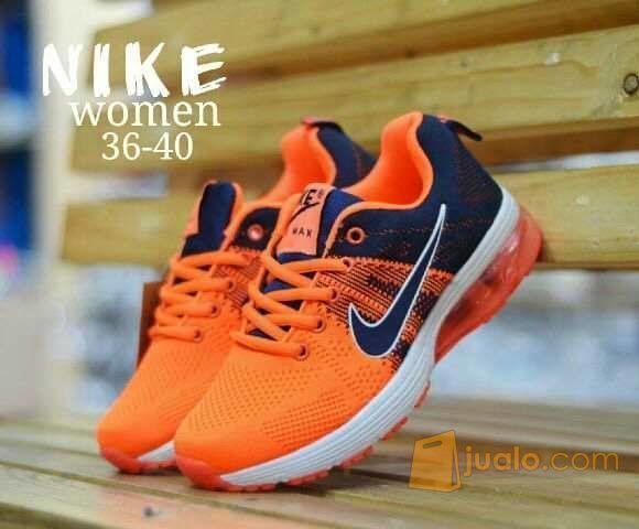 31-Sepatu Sport Senam Aerobic Nike Airmax Tab