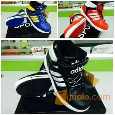 140- Sepatu Anak / Sepatu Adidas Kids LED