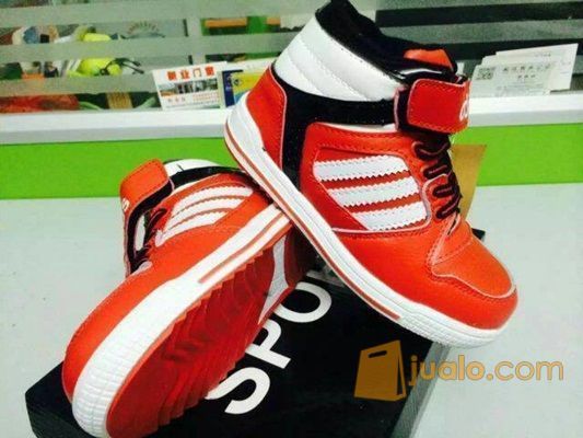 140- Sepatu Anak / Sepatu Adidas Kids LED