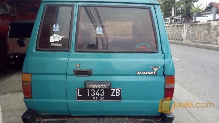 Mobil Kijang 1990 Hijau Metalik