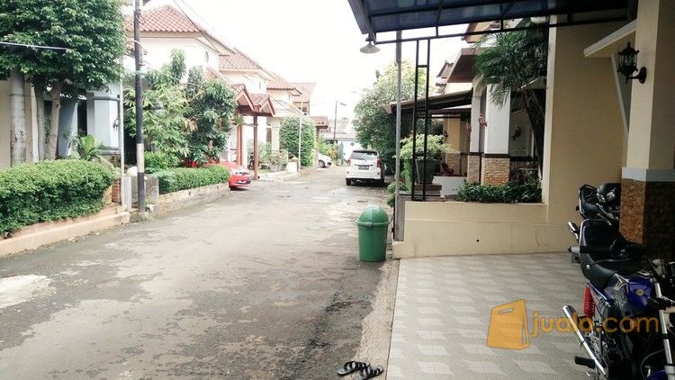Rumah Komplek Villa Duren Sawit Klender
