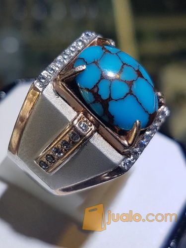 pirus mesir serat kura