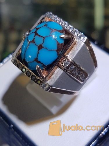 pirus mesir serat kura
