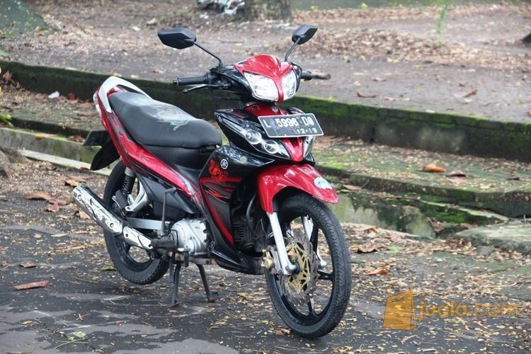 2009 akhir Jupiter Z Yamaha merah hitam L Surabaya cakram besar