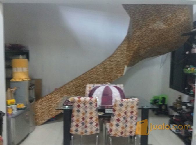 Rumah di cluster mewah harga murah