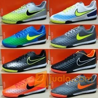 sepatu futsal nike magita x grade ori