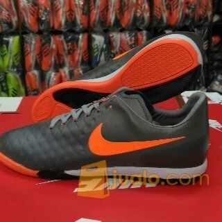 sepatu futsal nike magita x grade ori