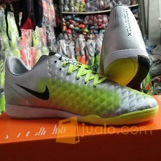 sepatu futsal nike magita x grade ori