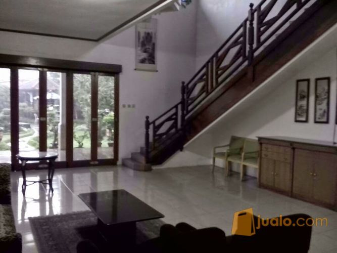 Villa Yani Cisarua Puncak Bogor