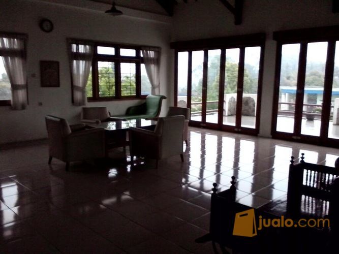 Villa Yani Cisarua Puncak Bogor